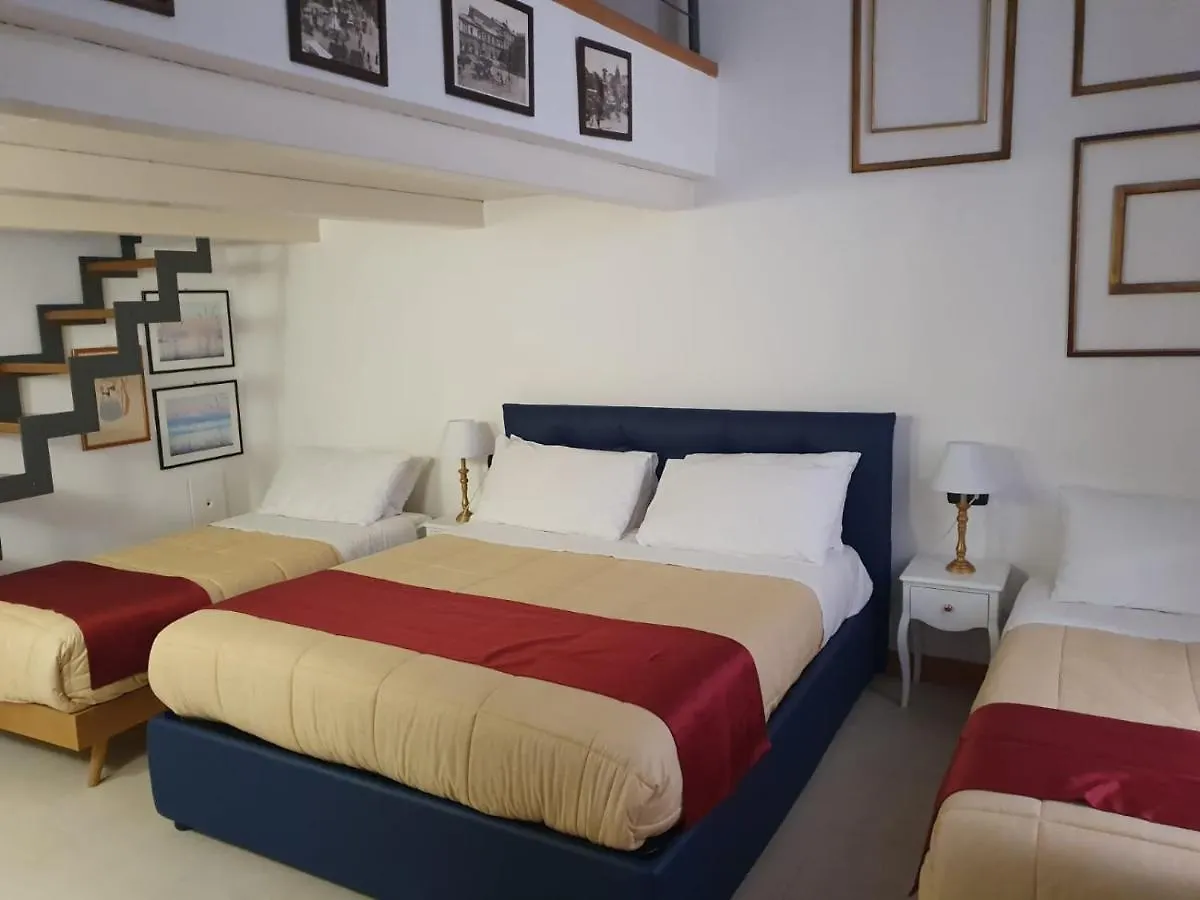 La Dimora Dei Reali Apartamento Nápoles