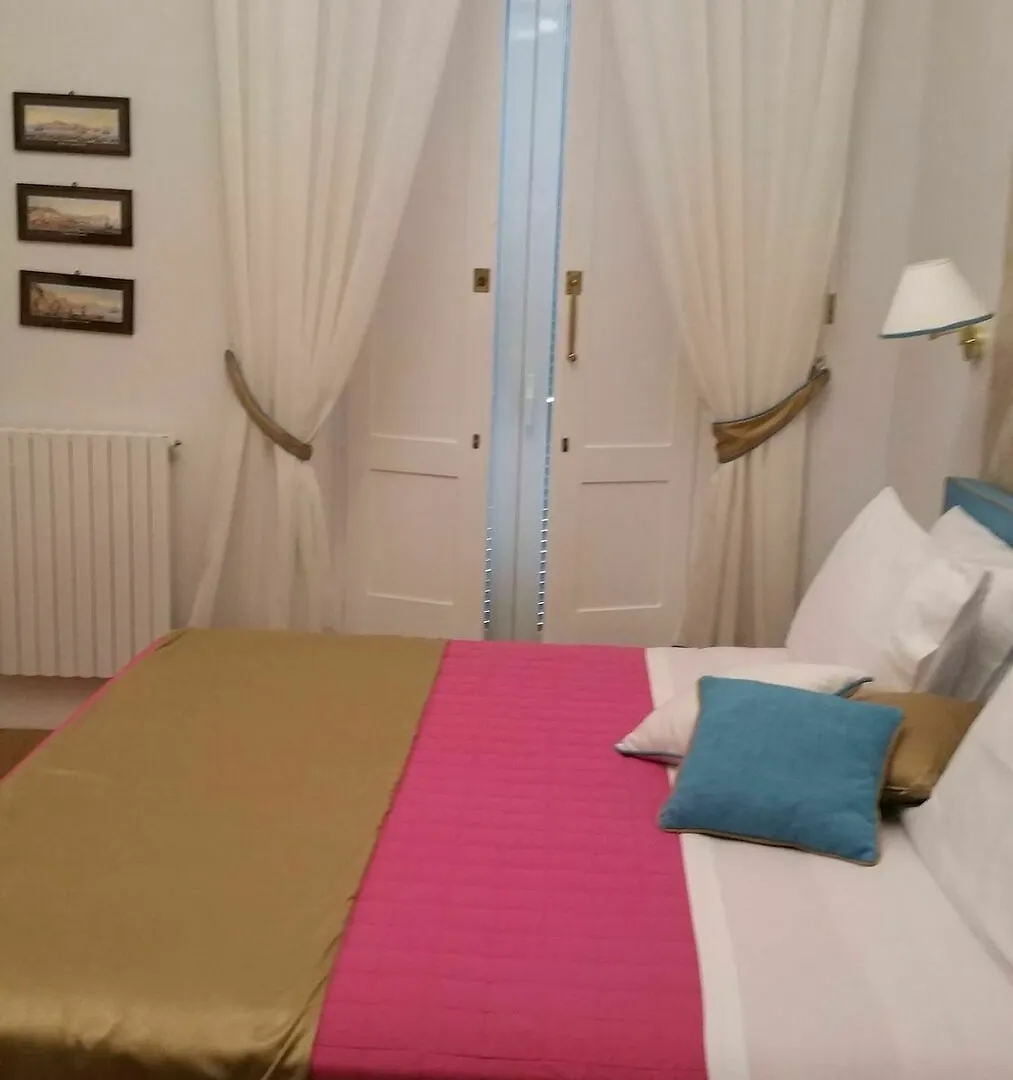 La Dimora Dei Reali Apartamento Nápoles